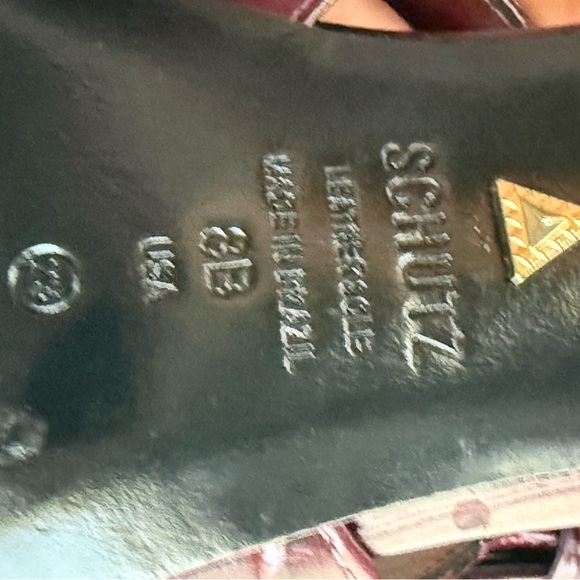 SCHUTZ Burgundy Croc-Embossed Slingback Heels - Picture 11 of 16